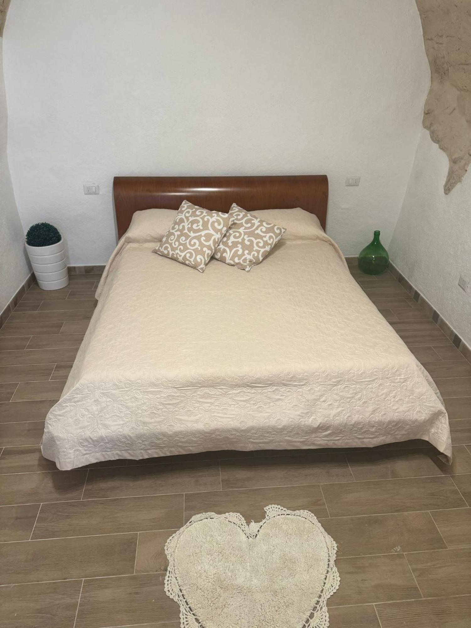 Loft Albicocca 2 Hotell Bari Exteriör bild